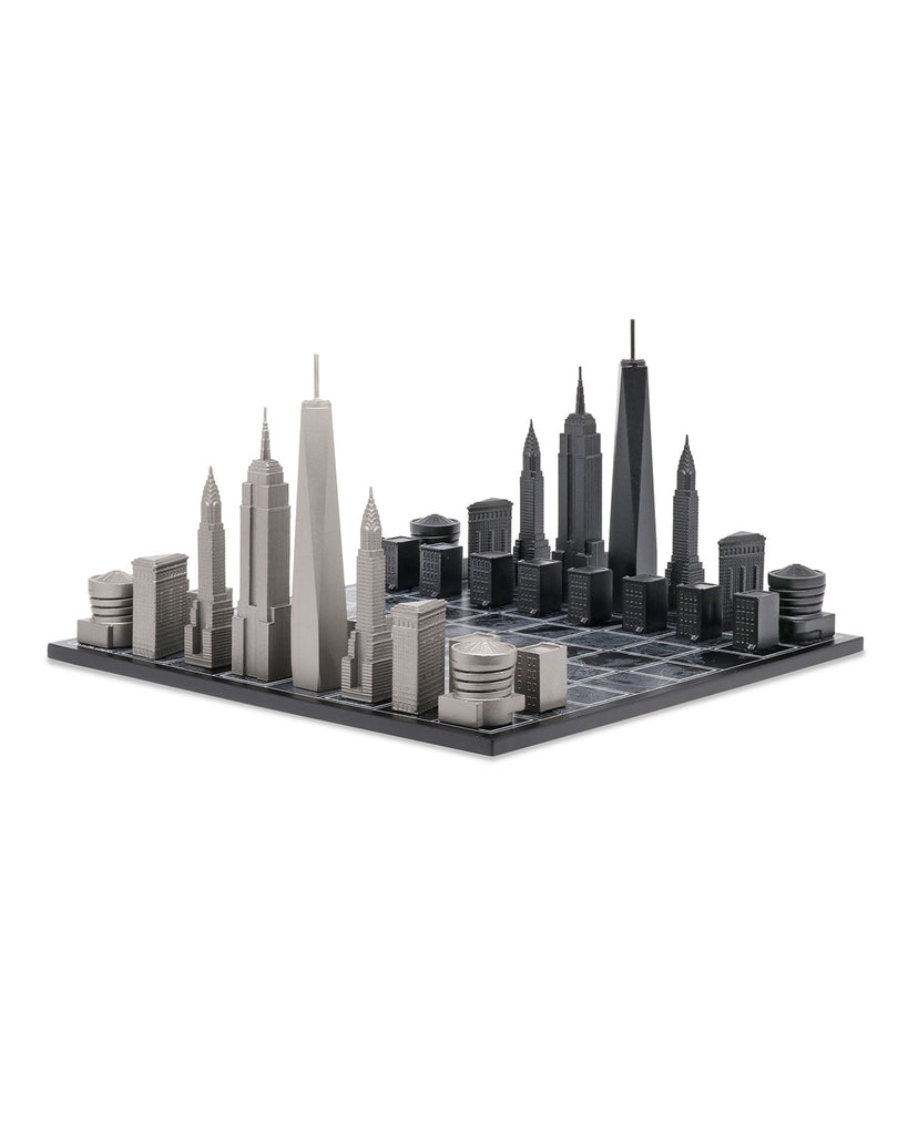 New York Skyline Stainless Steel Chess Set – Luxury Architectural Mancave Edition