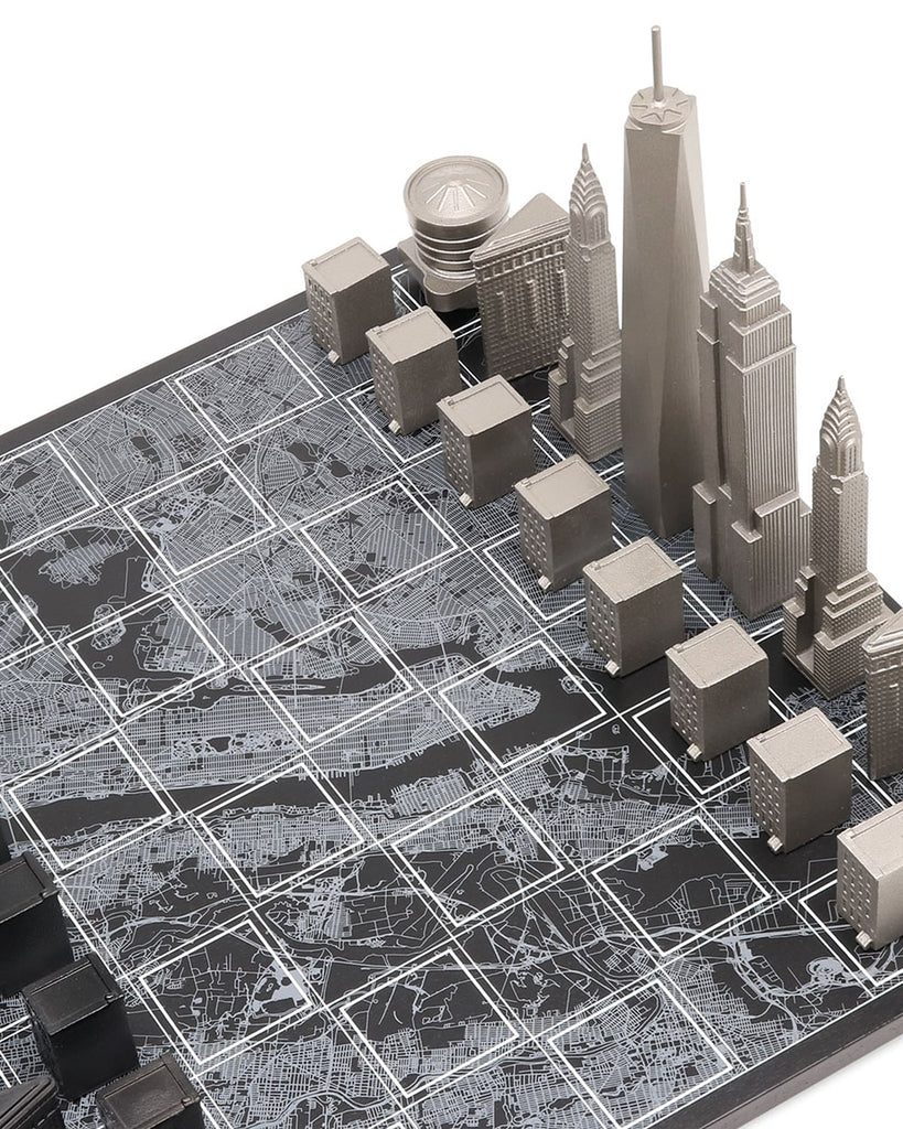 New York Skyline Stainless Steel Chess Set – Luxury Architectural Mancave Edition