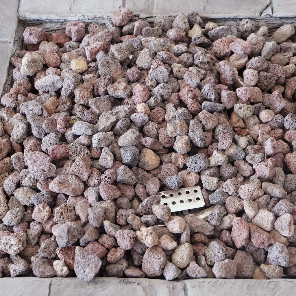 Alora 30-Inch Outdoor Propane Fire Pit Table with Lava Rocks